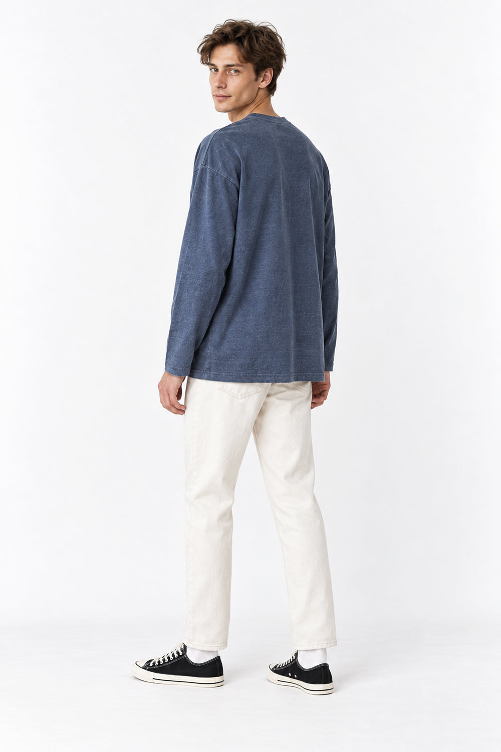 Men’s Oversized Pigment-Dyed Long-Sleeve T-Shirt