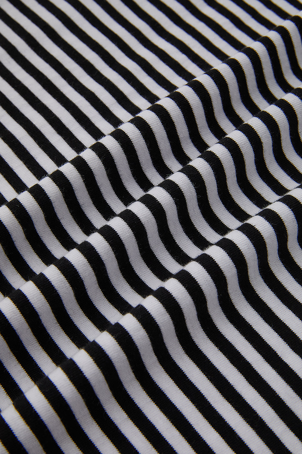 Men’s Semi-Oversized Striped Long-Sleeve T-Shirt