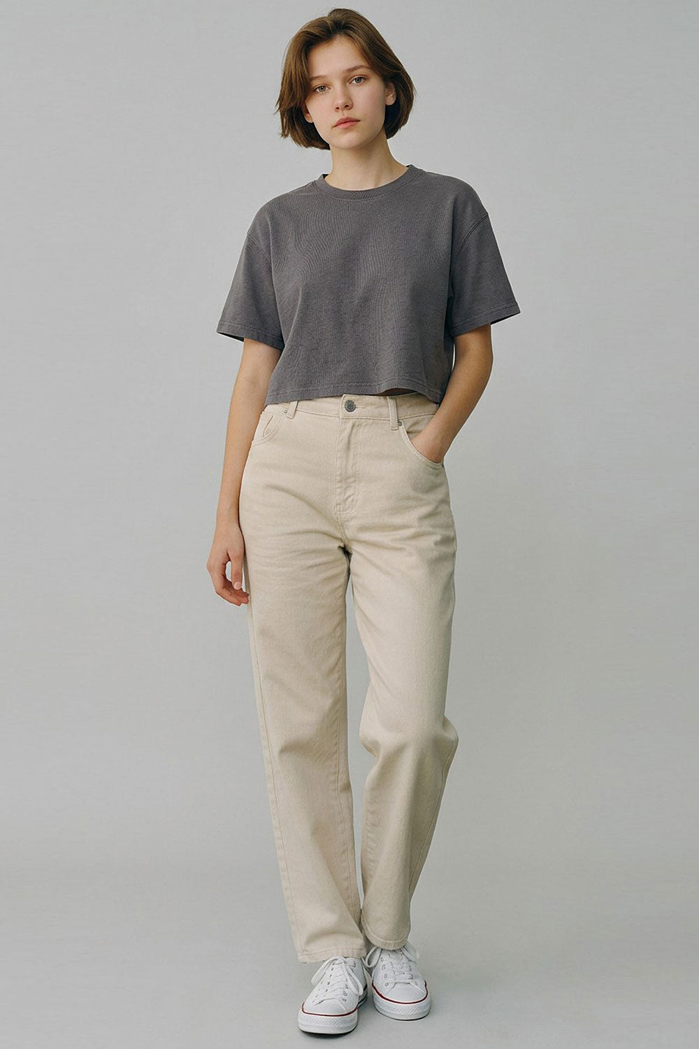Women’s Semi-Oversized Pigment-Dyed Cropped Short-Sleeve T-Shirt