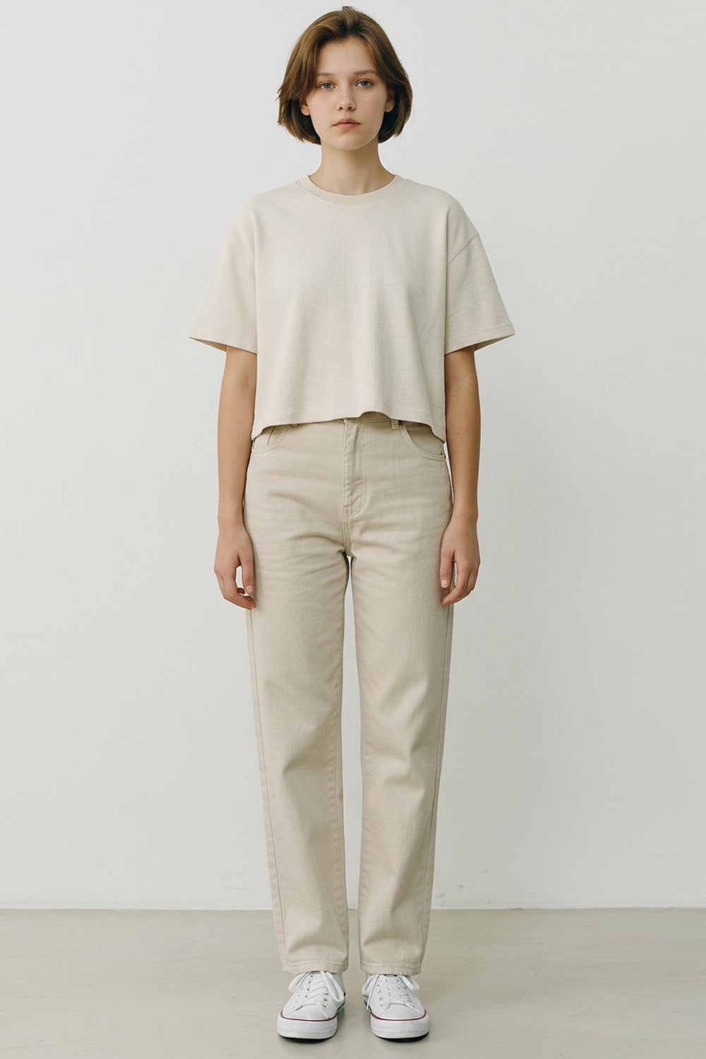 Women’s Semi-Oversized Pigment-Dyed Cropped Short-Sleeve T-Shirt