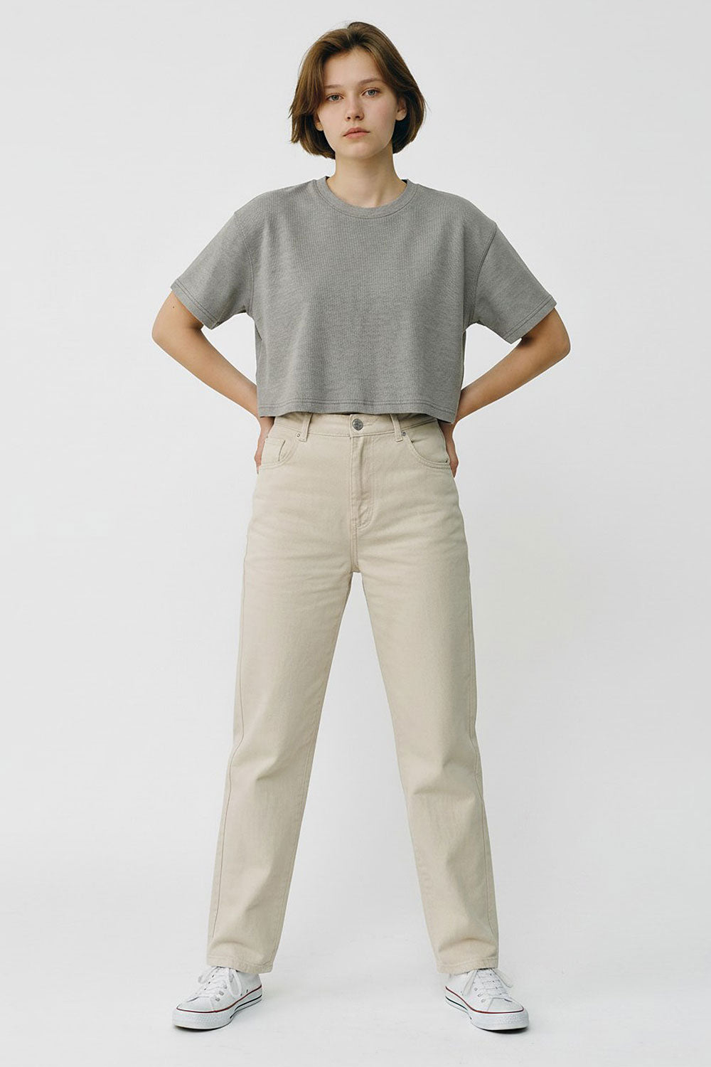 Women’s Semi-Oversized Pigment-Dyed Cropped Short-Sleeve T-Shirt