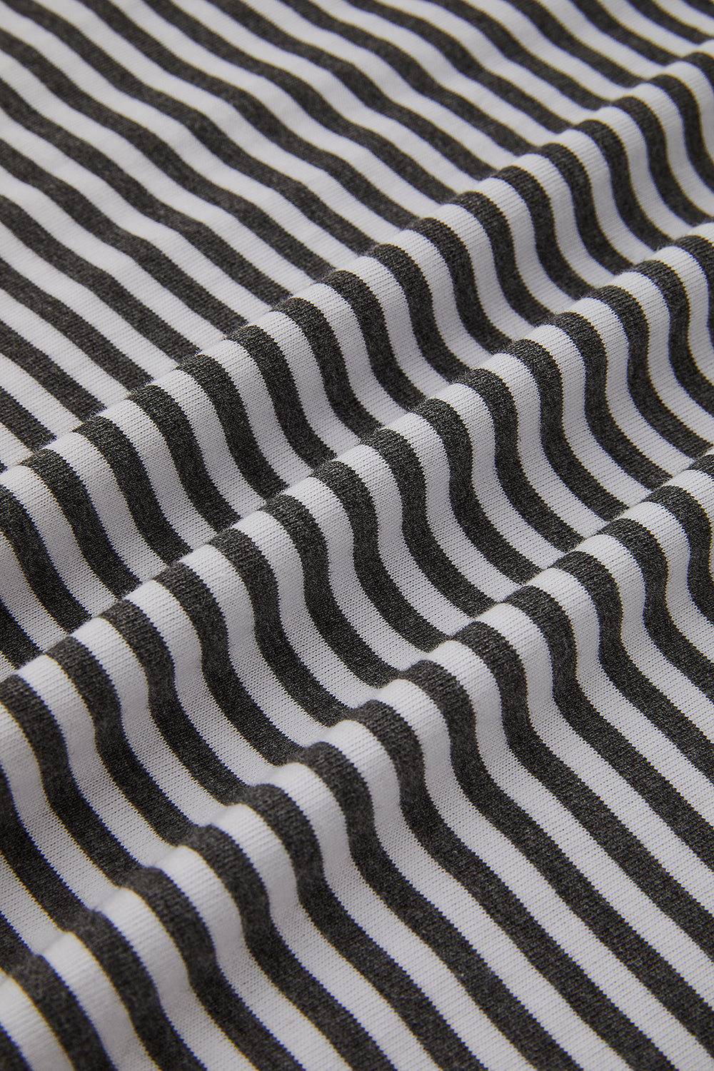 Men’s Semi-Oversized Striped Long-Sleeve T-Shirt