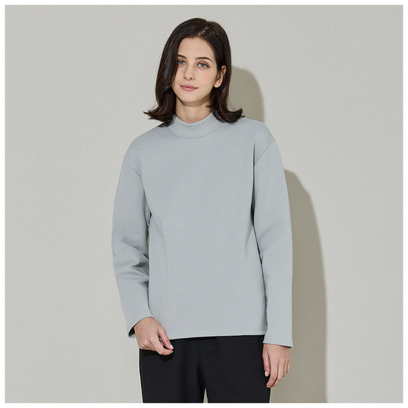 Women's Semi-Over Heavyweight Cotton Long Sleeve Mock Neck Top.